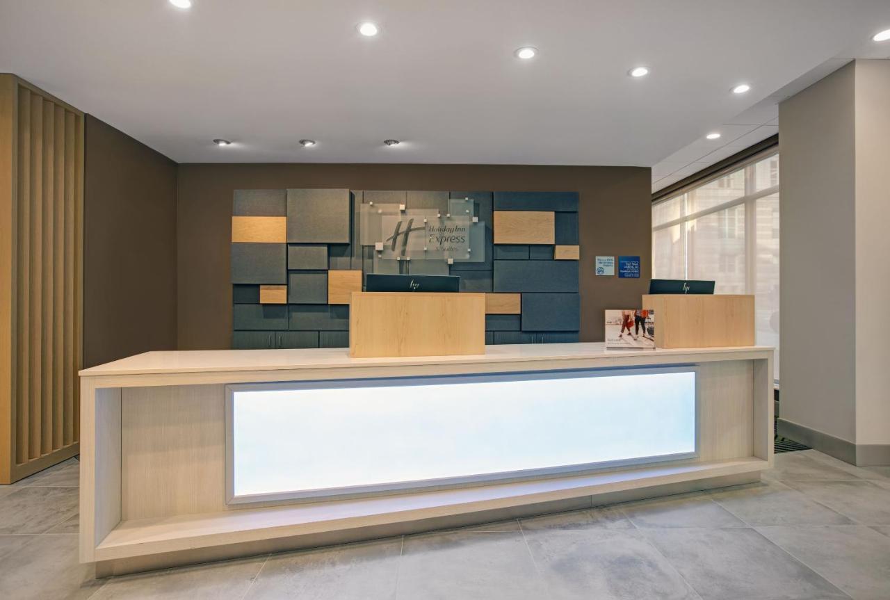Holiday Inn Express - Milwaukee Downtown By Ihg Exterior foto